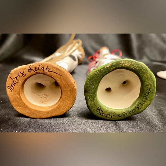 Adorable Hand Crafted Ceramic Male & Female Cows & Trough by Andre’ & Leigh - Picture 5 of 10